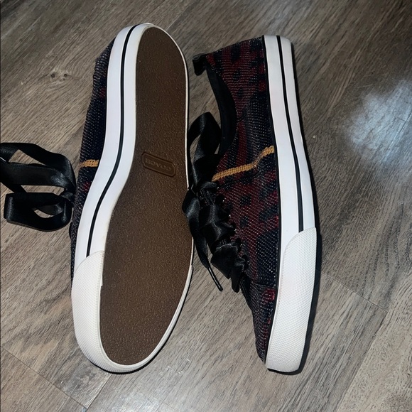 Coach Women's Red and Black Patterned Sneakers Sz 9 - Picture 2 of 5
